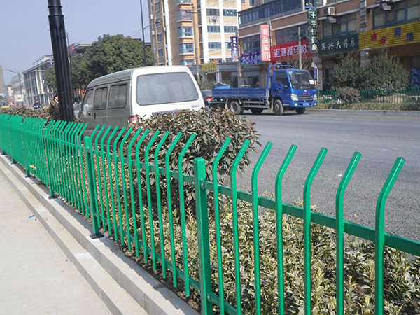 上海草坪护栏图片1