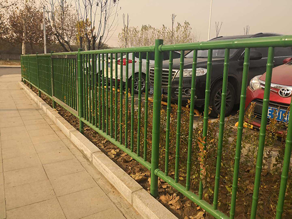 北京仿竹护栏图片5