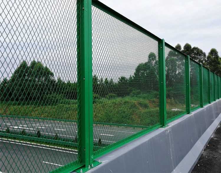 桥梁防抛网使用，有哪些规格？